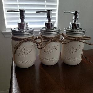New 3pc soap dispenser set